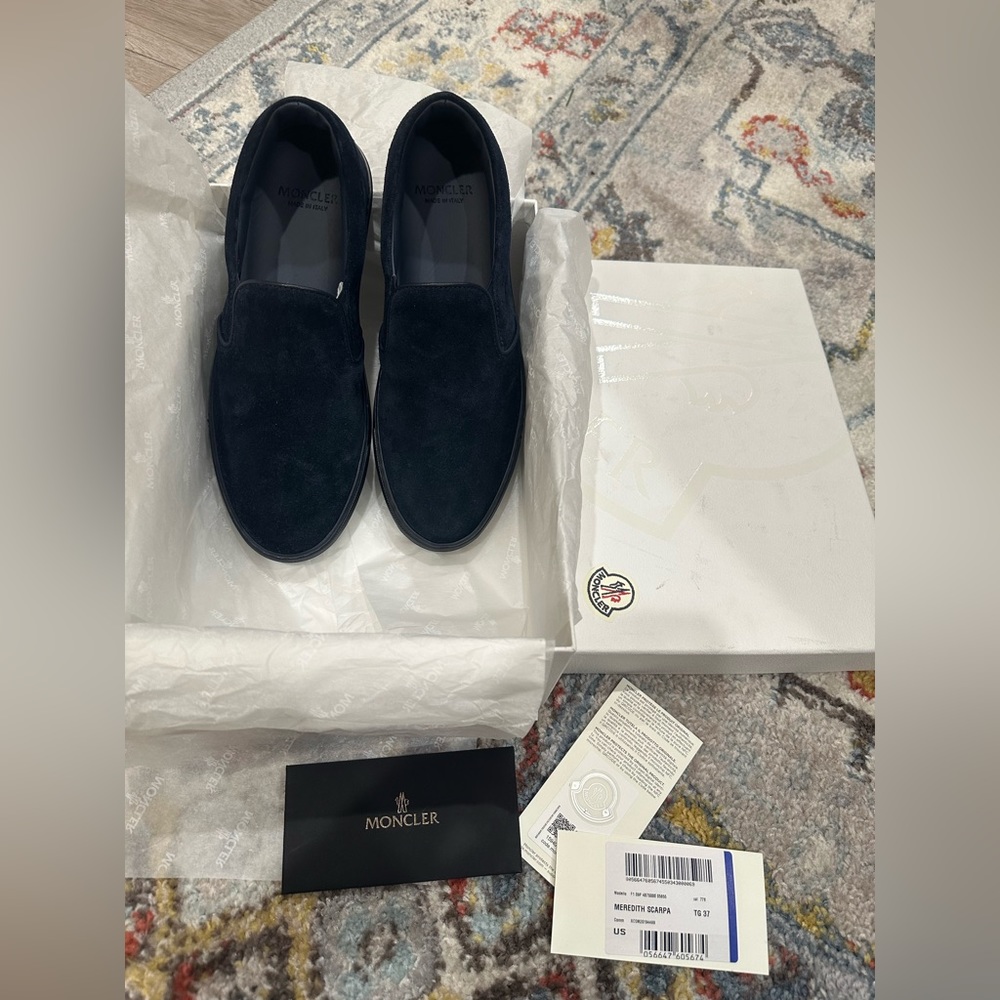Moncler Mereith loafers navy blue suade